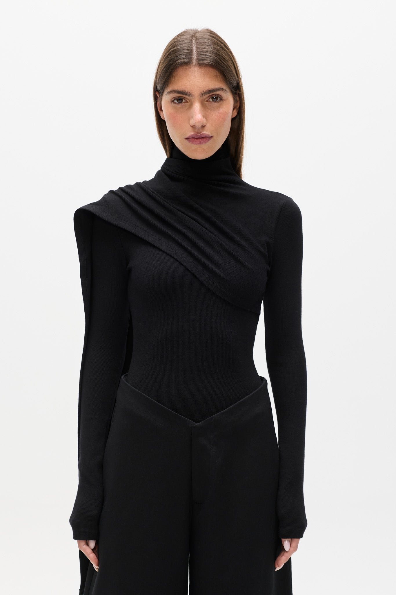 ESTELLE TOP - BLACK
