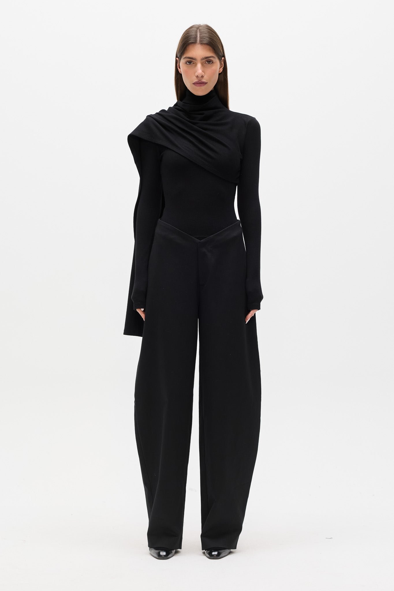 ESTELLE TOP - BLACK